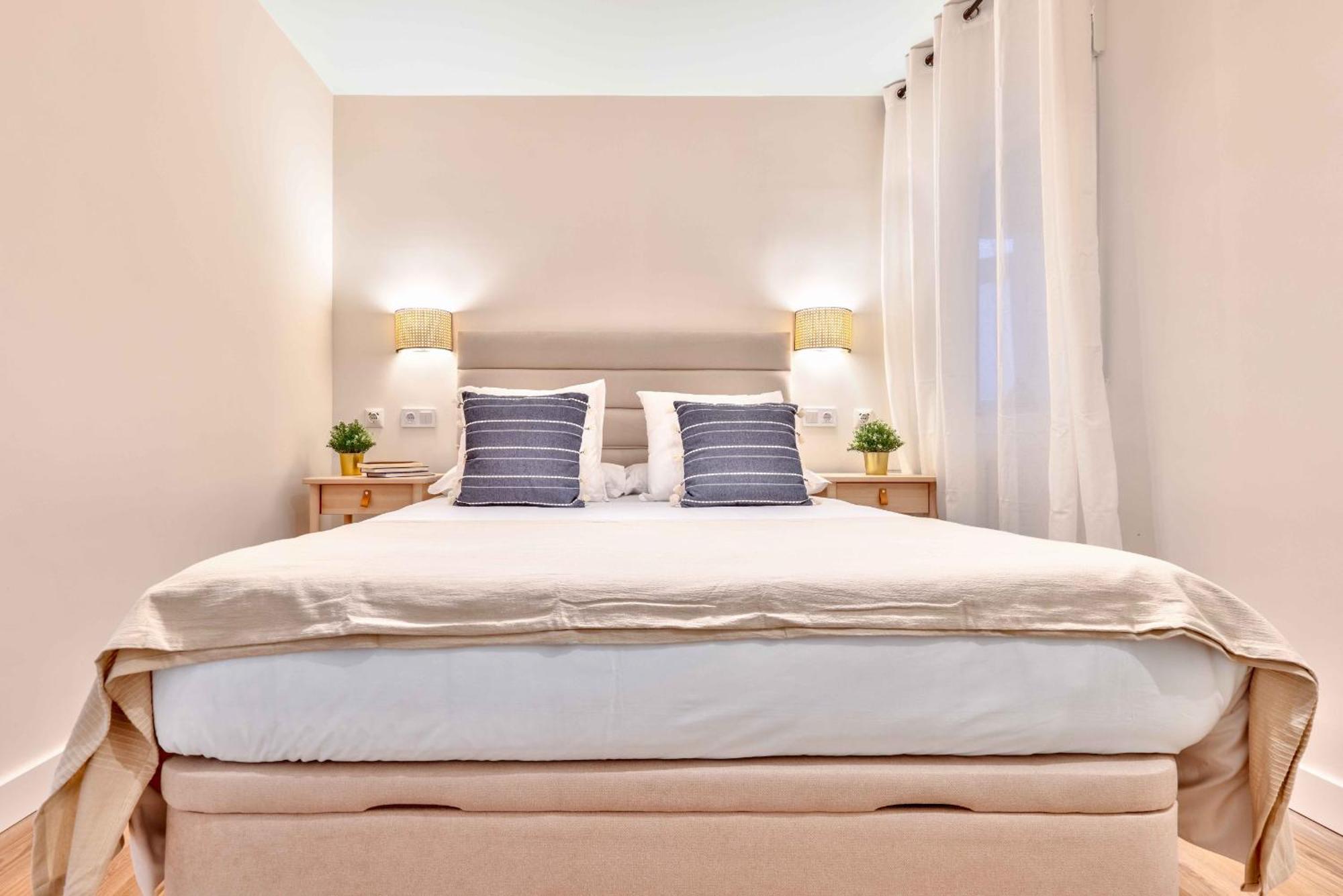 Apartamento Auditorio III En Мадрид Екстериор снимка